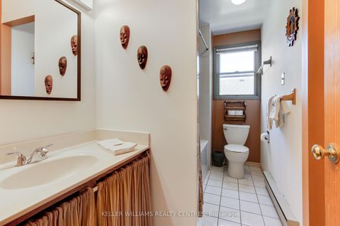 Photo 19 at 871 Elgin Street, Leslie Valley, Newmarket