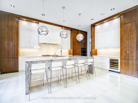 Photo 21 at 163 Arnold Avenue, Yorkhill, Vaughan