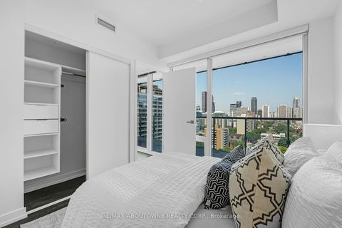 Photo 11 at 1802 - 3 Gloucester Street, Yonge Corridor, Toronto