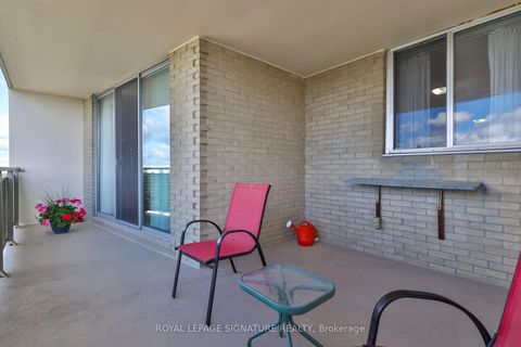 Photo 23 at 2105 - 820 Burnhamthorpe Road, Markland Wood, Toronto