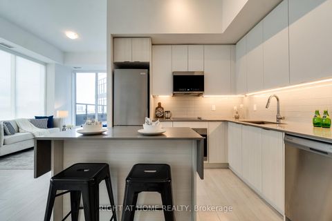 Photo 19 at 345 - 2485 Taunton Road, RO River Oaks, Oakville