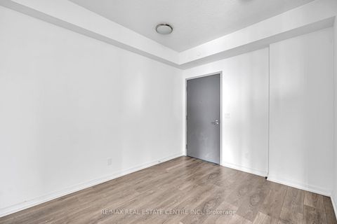 Photo 4 at 805 - 36 Forest Manor Road, Henry Farm, Toronto