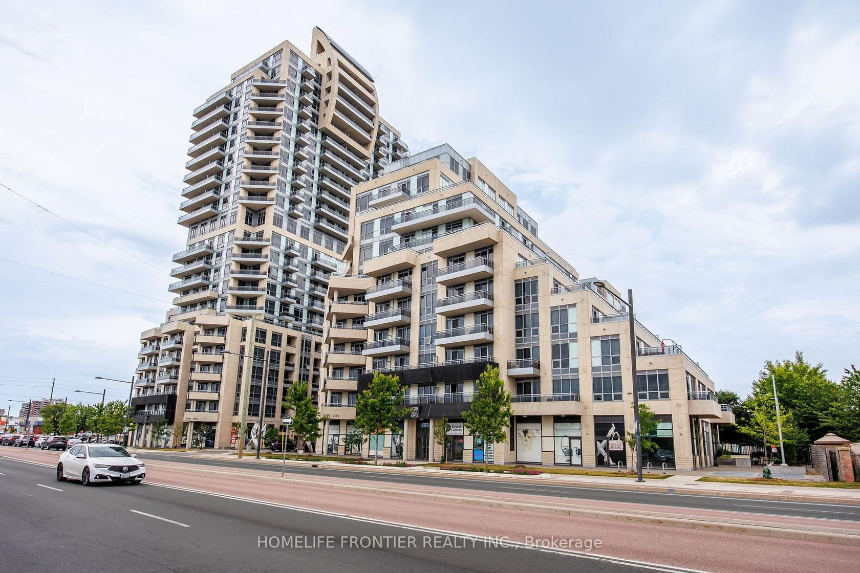 SW404 - 9191 Yonge Street, Langstaff, Richmond Hill 