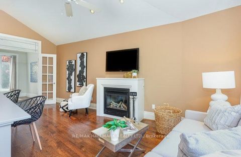 Photo 4 at 7 Tizzard Avenue, Queensway, Toronto