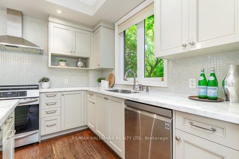 Photo 12 at 7 Tizzard Avenue, Queensway, Toronto