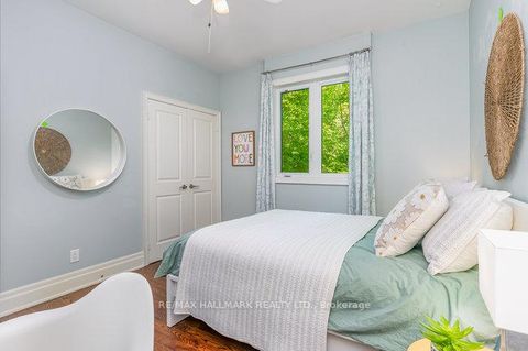Photo 26 at 7 Tizzard Avenue, Queensway, Toronto
