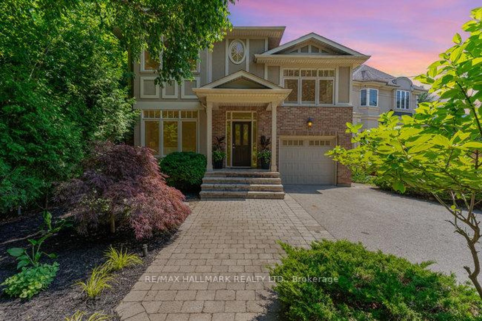 7 Tizzard Avenue, Queensway, Toronto 