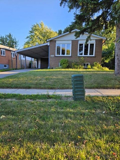 Photo 0 at 335 Burrows Hall Boulevard, Malvern, Toronto