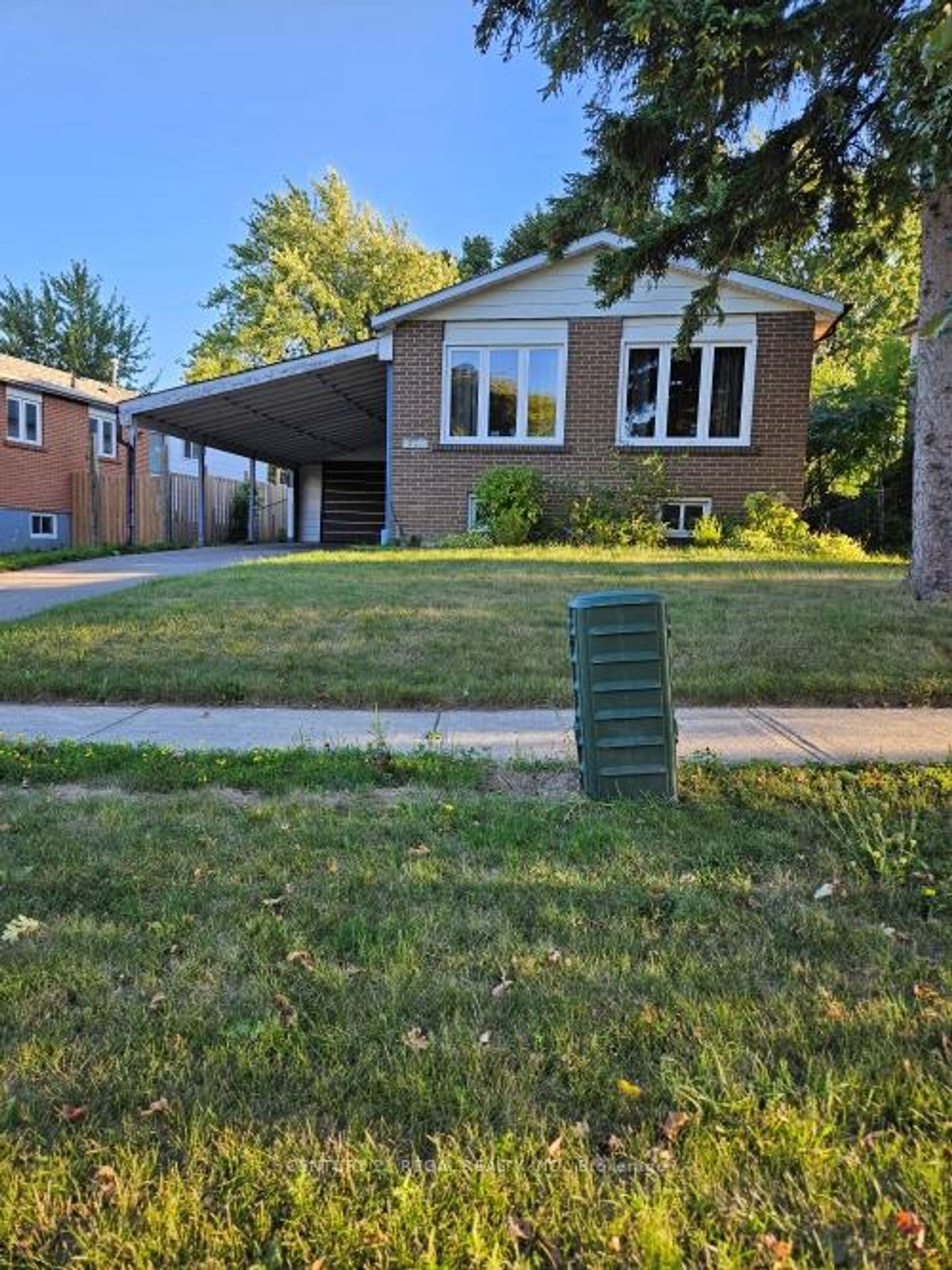 335 Burrows Hall Boulevard, Malvern, Toronto 