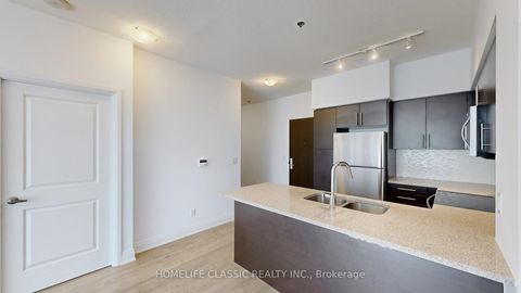 Photo 4 at 507 - 55 Speers Road, QE Queen Elizabeth, Oakville