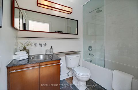 Photo 17 at 409 - 81A Front Street E, Waterfront Communities C8, Toronto