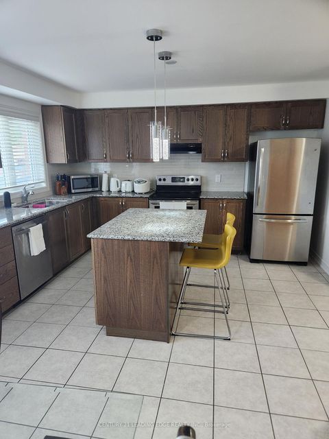 Photo 6 at 12 Pringdale Gardens Circle, Eglinton East, Toronto