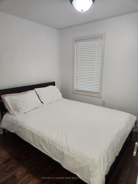 Photo 12 at 12 Pringdale Gardens Circle, Eglinton East, Toronto