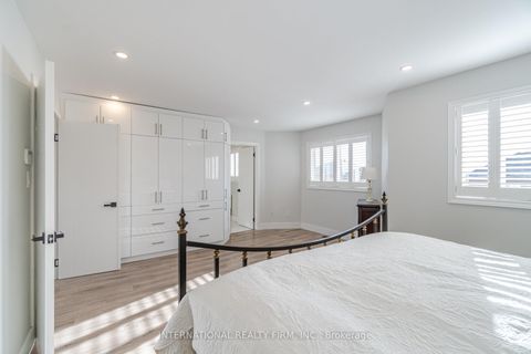 Photo 24 at 67 Rosanna Crescent, Maple, Vaughan