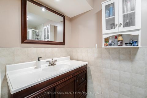 Photo 41 at 67 Rosanna Crescent, Maple, Vaughan