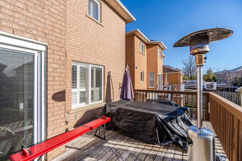 Photo 44 at 67 Rosanna Crescent, Maple, Vaughan