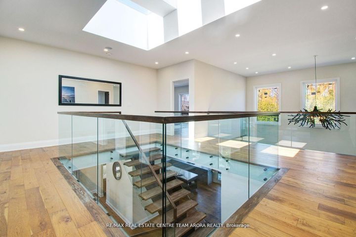 Photo 23 at 1325 Rebecca Street, WO West, Oakville