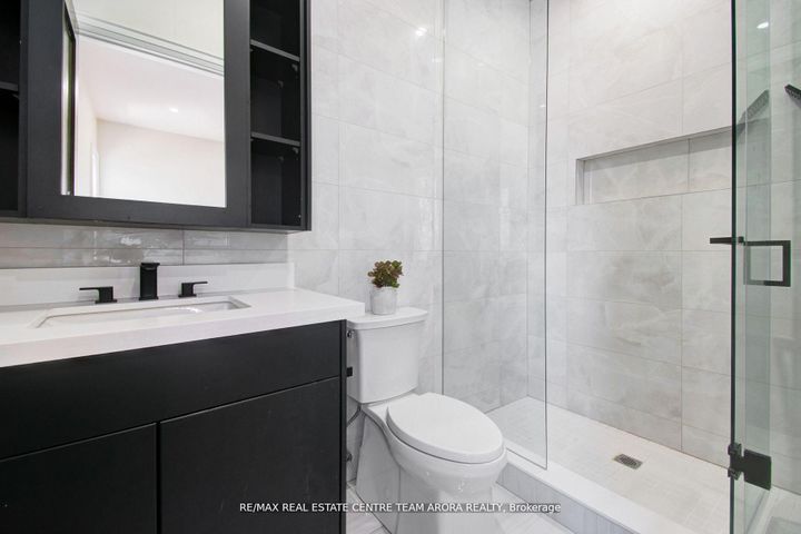 Photo 39 at 1325 Rebecca Street, WO West, Oakville