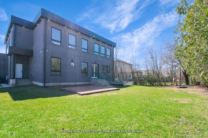 Photo 48 at 1325 Rebecca Street, WO West, Oakville