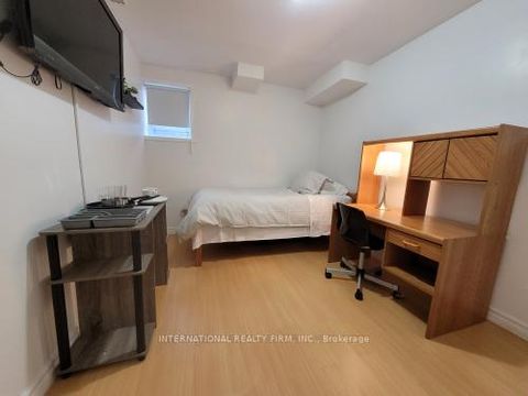Photo 23 at 23 Hackett Avenue, York University Heights, Toronto