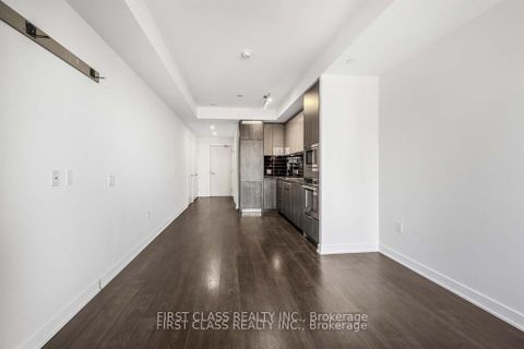 Photo 5 at 4510 - 115 Blue Jays Way, Waterfront Communities C1, Toronto