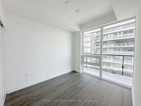 Photo 9 at 2408 - 127 Broadway Avenue, Mount Pleasant West, Toronto