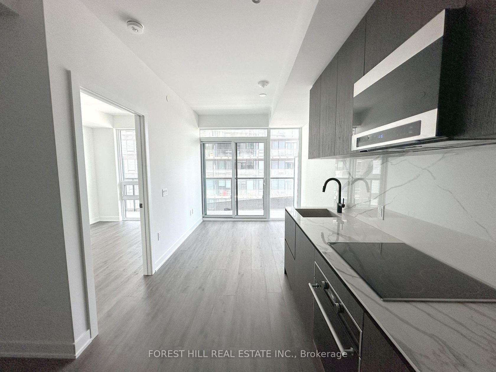 2408 - 127 Broadway Avenue, Mount Pleasant West, Toronto 