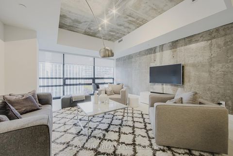 Photo 1 at 501 - 224 King Street W, Waterfront Communities C1, Toronto