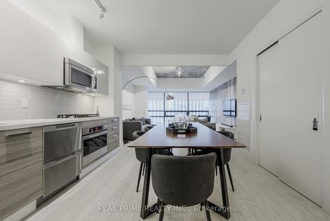 Photo 3 at 501 - 224 King Street W, Waterfront Communities C1, Toronto