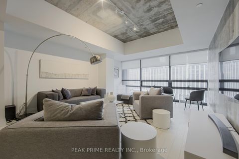 Photo 10 at 501 - 224 King Street W, Waterfront Communities C1, Toronto