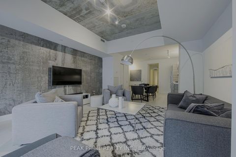 Photo 13 at 501 - 224 King Street W, Waterfront Communities C1, Toronto