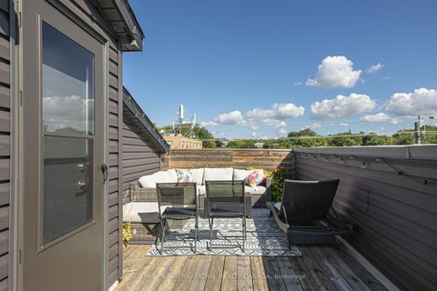 Photo 12 at 4 - 1331 Gerrard Street, Coxwell, Toronto