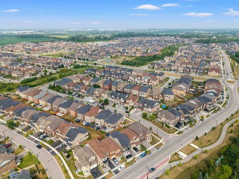 Photo 48 at 14 Beaconsfield Drive, Kleinburg, Vaughan