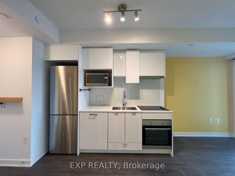 Photo 6 at 3213 - 195 Redpath Avenue, Mount Pleasant West, Toronto