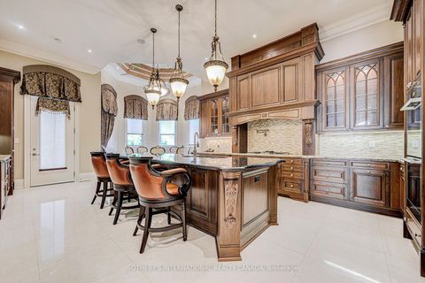 Photo 14 at 71 Grandvista Crescent, Vellore Village, Vaughan