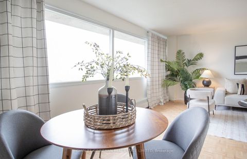 Photo 10 at 1702 - 715 Don Mills Road, Flemingdon Park, Toronto