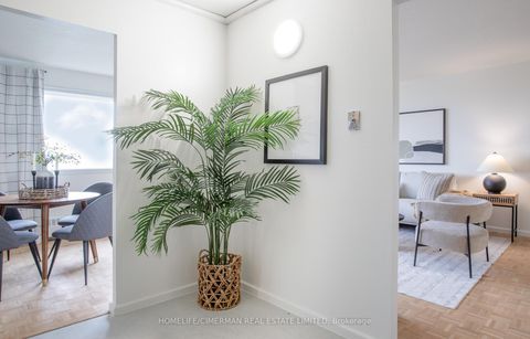 Photo 15 at 1702 - 715 Don Mills Road, Flemingdon Park, Toronto
