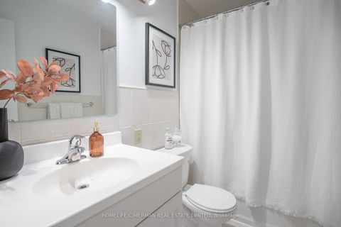 Photo 16 at 1702 - 715 Don Mills Road, Flemingdon Park, Toronto