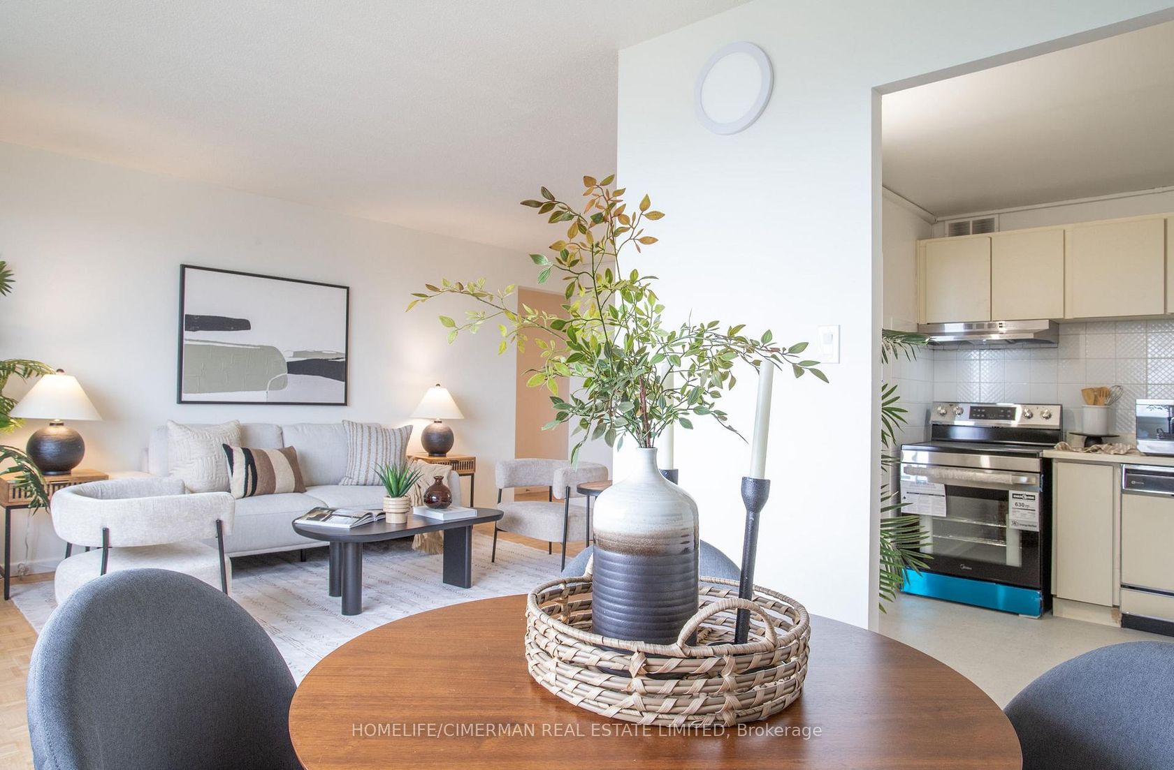 1702 - 715 Don Mills Road, Flemingdon Park, Toronto 
