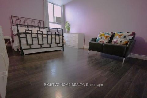 Photo 11 at 411 - 5 Massey Square, Crescent Town, Toronto