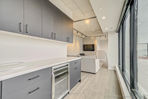 Photo 6 at Ph 810 - 7 Smith Crescent, Queensway, Toronto