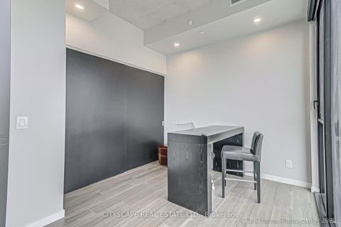 Photo 12 at Ph 810 - 7 Smith Crescent, Queensway, Toronto