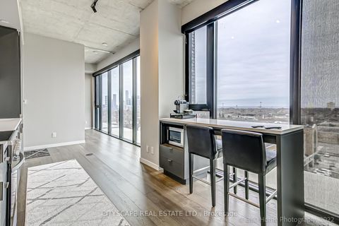 Photo 18 at Ph 810 - 7 Smith Crescent, Queensway, Toronto Photo 18 at Ph 810 - 7 Smith Crescent, Queensway, Toronto