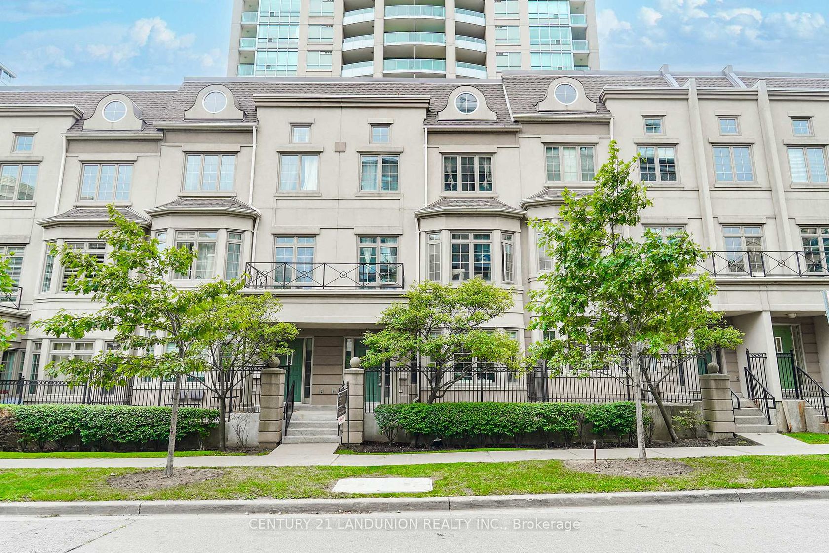 GV109 - 38 Kenaston Gardens, Bayview Village, Toronto GV109 - 38 Kenaston Gardens, Bayview Village, Toronto