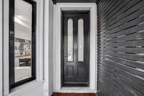 Photo 2 at 283 Clinton Street, Little Italy, Toronto
