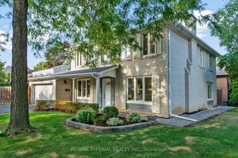 Photo 0 at 263 Upper Highland Crescent, Windfields, Toronto