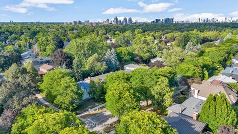 Photo 10 at 263 Upper Highland Crescent, Windfields, Toronto