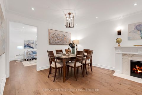 Photo 16 at 263 Upper Highland Crescent, Windfields, Toronto