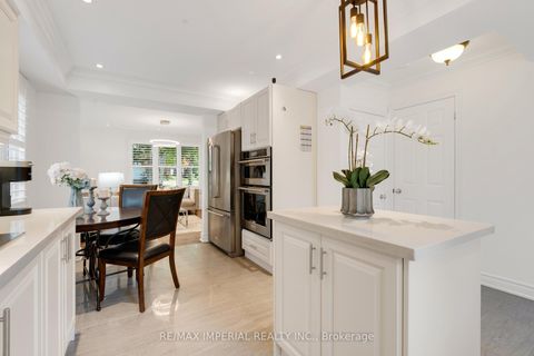 Photo 25 at 263 Upper Highland Crescent, Windfields, Toronto