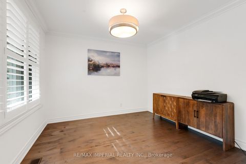 Photo 27 at 263 Upper Highland Crescent, Windfields, Toronto